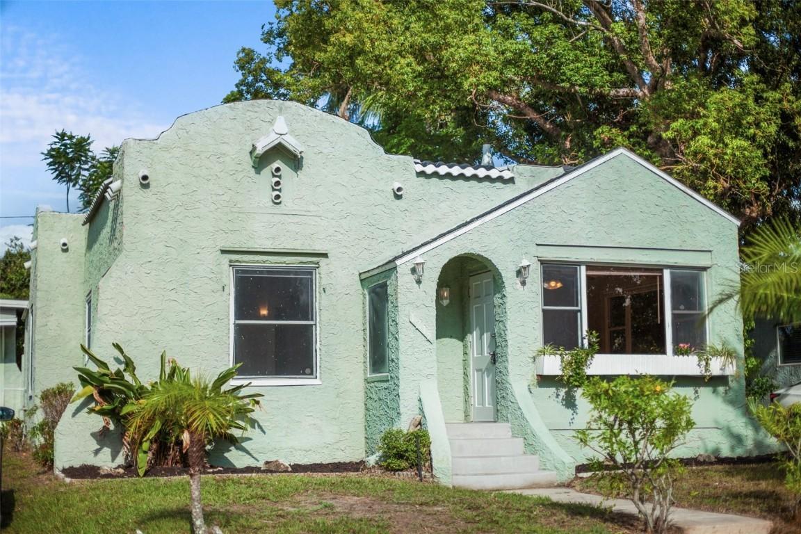 1215 6th St., Clermont, FL 34711
