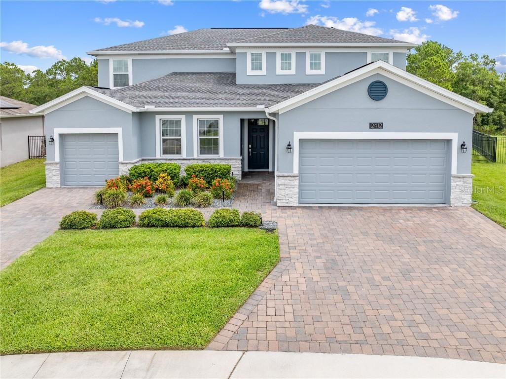 2412 Camden Park Ave., Davenport, FL 33837
