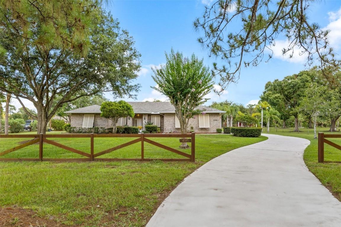 4595 Alan Shepard Ave., Cocoa, FL 32926