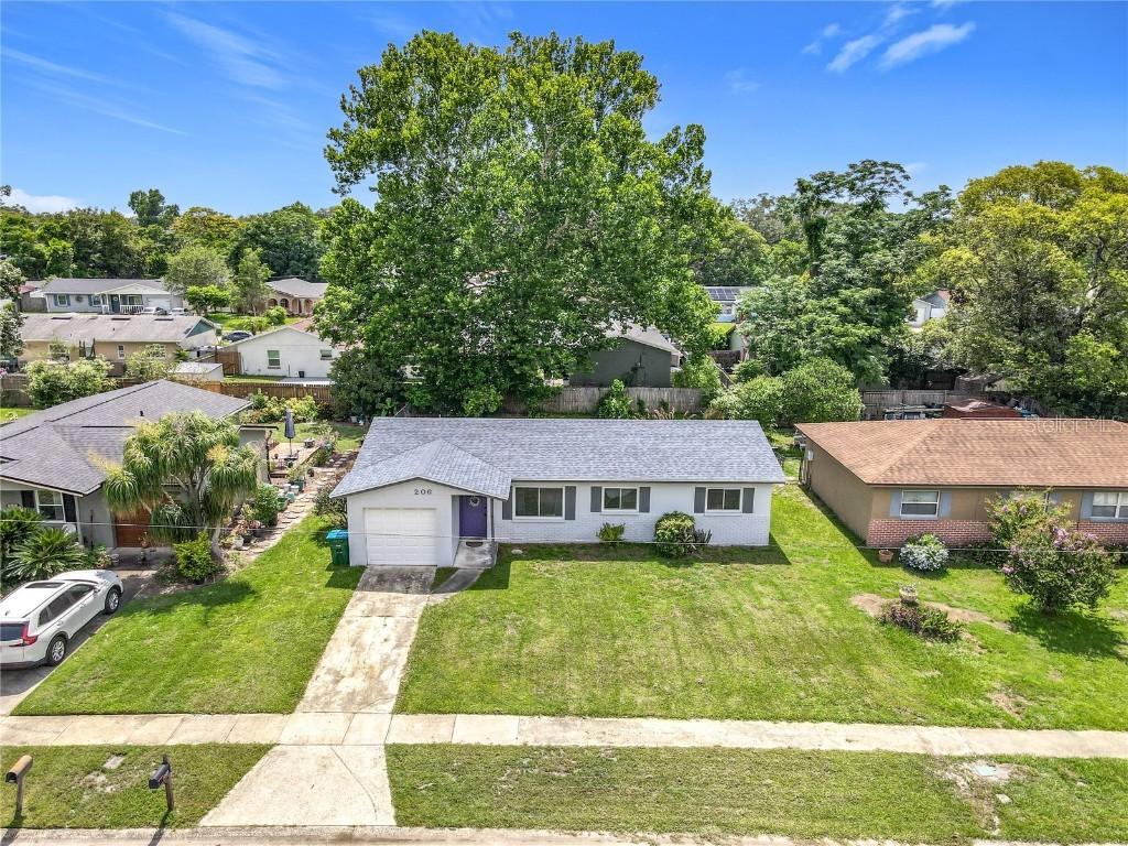 206 Charles St., Winter Springs, FL 32708