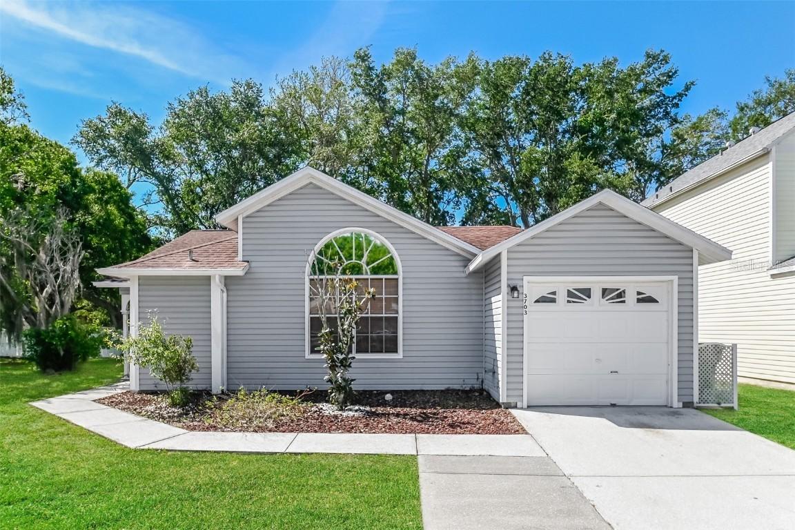 3703 W 43rd Ave., Bradenton, FL 34205
