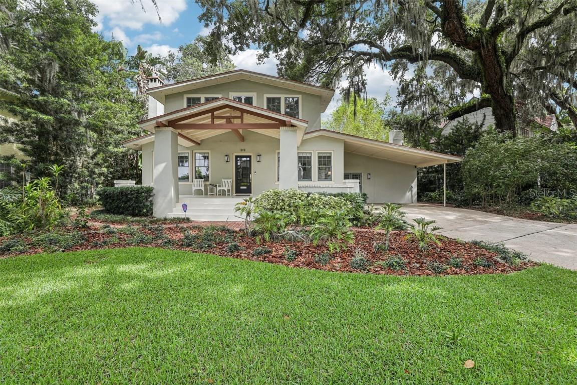 213 Phillips Pl., Orlando, FL 32806