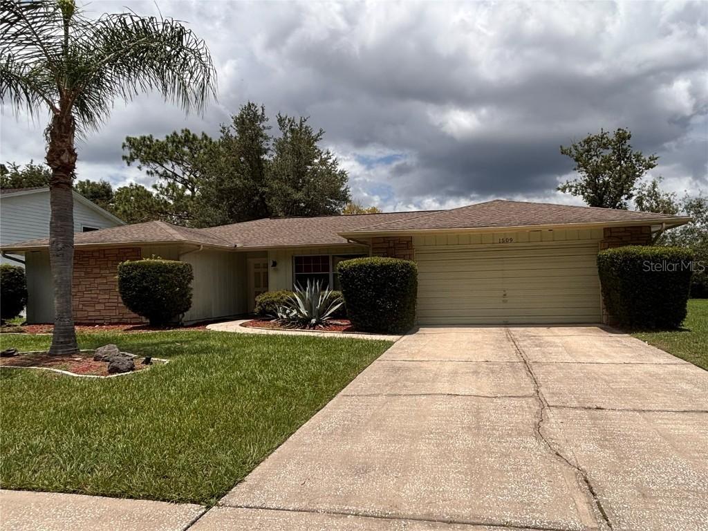 1509 Jaguar Cir., Apopka, FL 32712