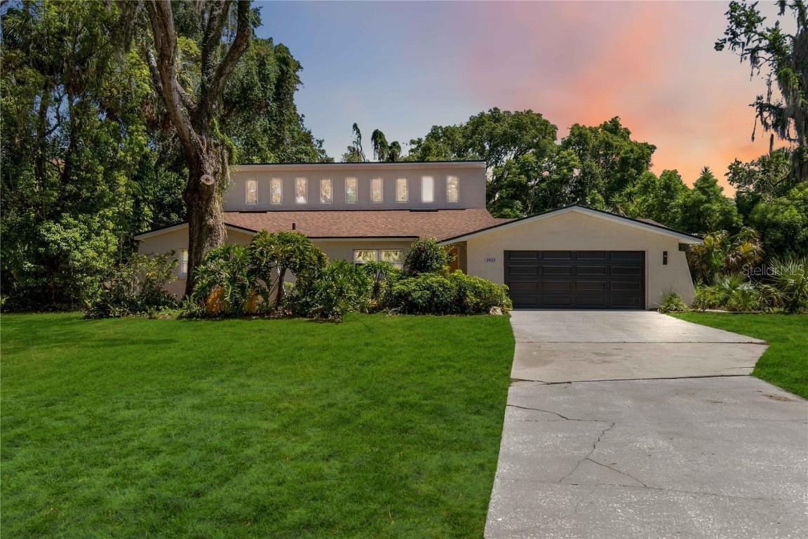 2065 La Valley Ln, Deland, FL 32720