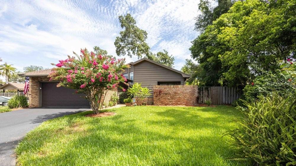 106 Country Pl., Sanford, FL 32771