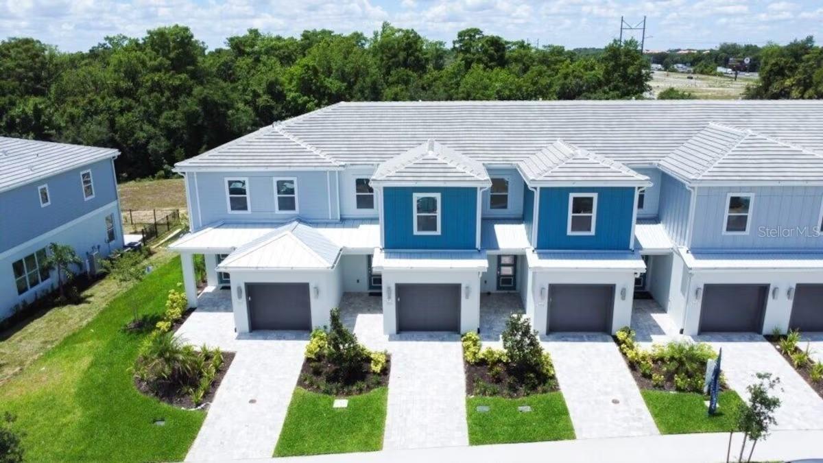 7858 Spectrum Dr., Reunion, FL 34747