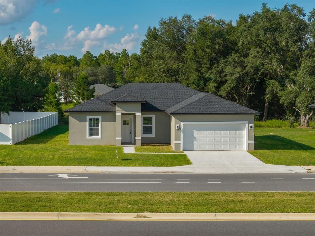 325 Marion Oaks Tr., Ocala, FL 34473