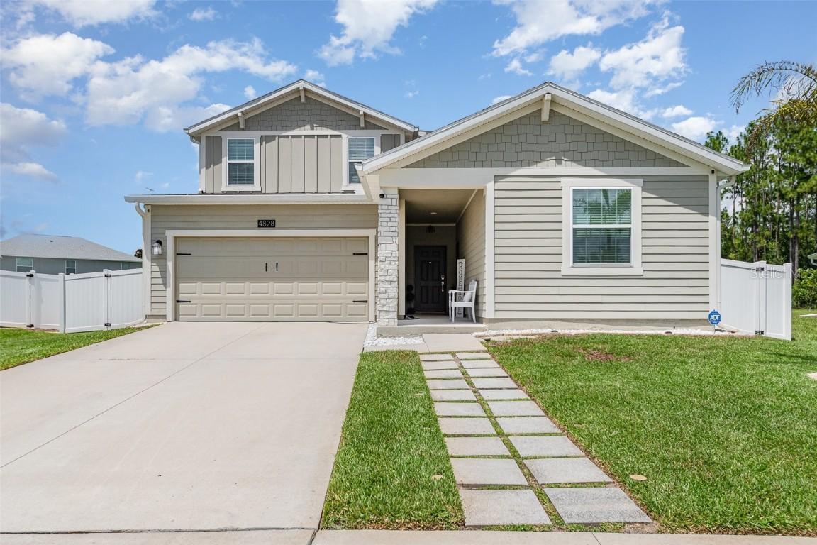 4828 Magnetite Loop, Mount Dora, FL 32757