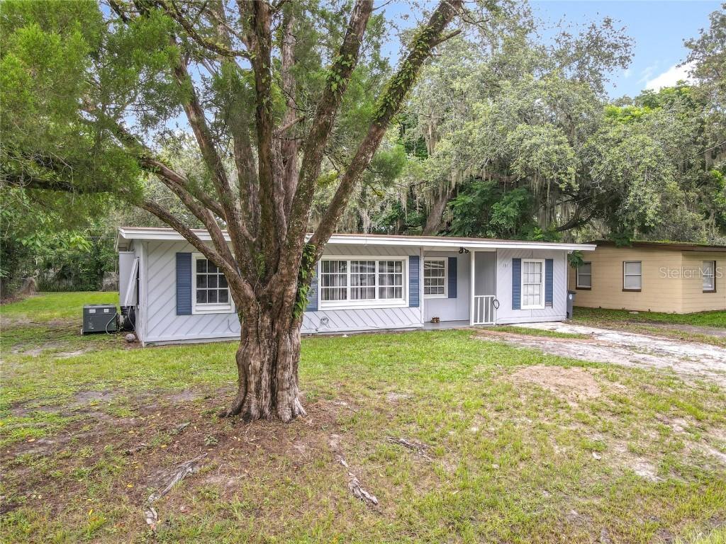 131 E 3rd Ct., Chuluota, FL 32766