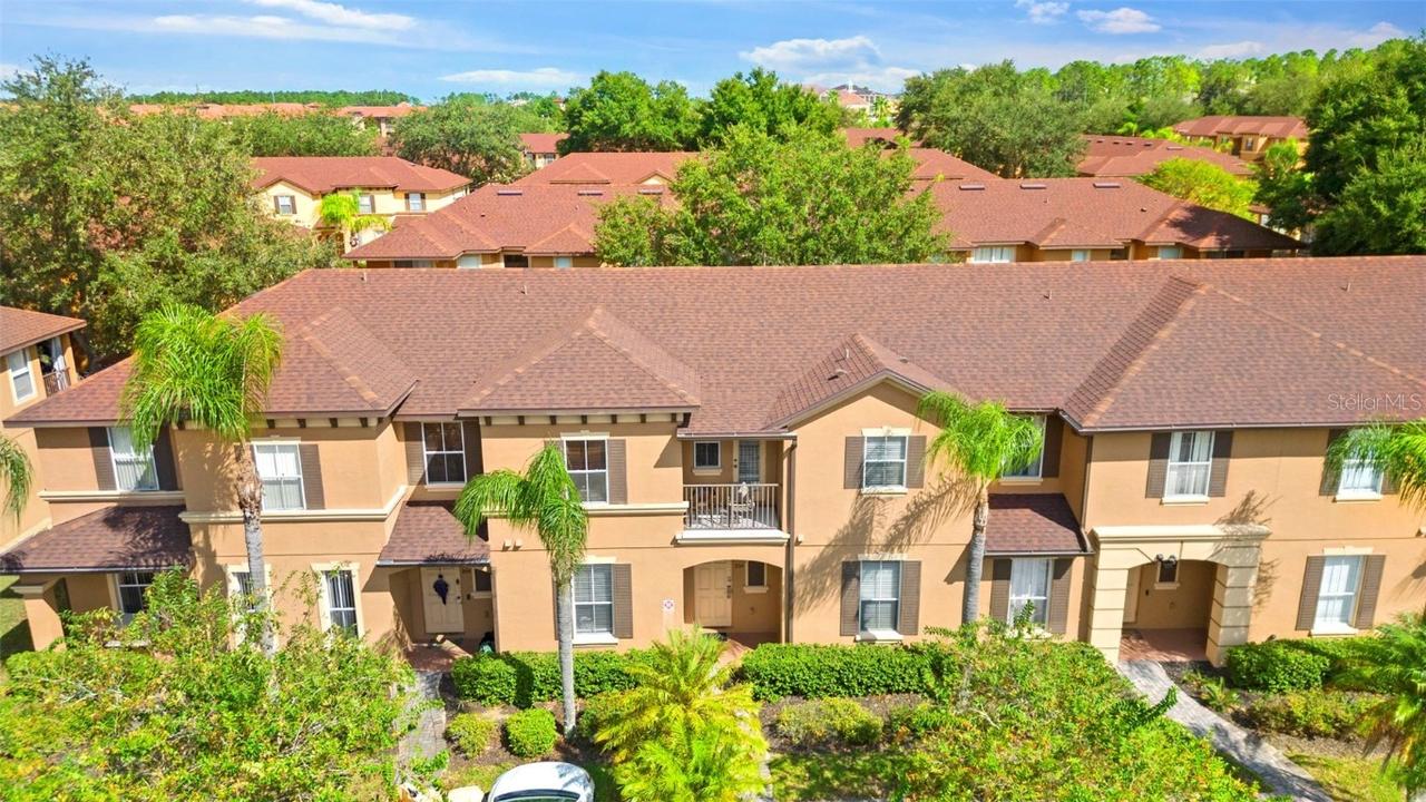 234 Cambria Ave., Davenport, FL 33897