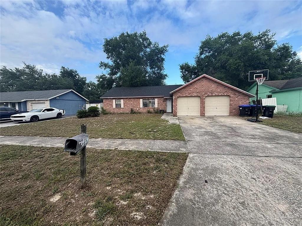 4419 Centennial Dr., Orlando, FL 32808