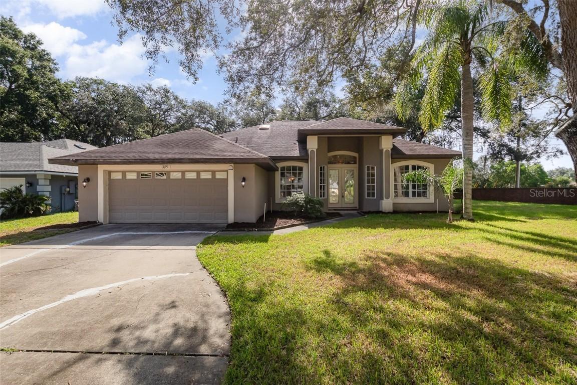 305 Sun Oaks Ct., Lake Mary, FL 32746