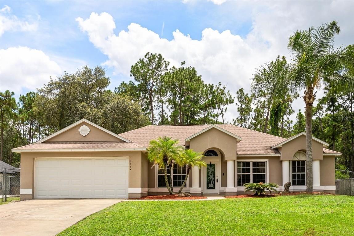 2327 Whitehorse St., Deltona, FL 32738