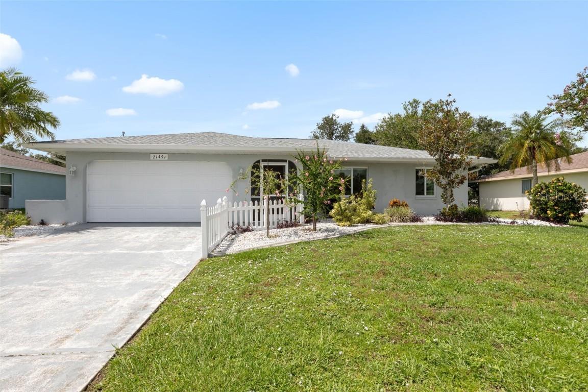 21491 Landis Ave., Port Charlotte, FL 33954