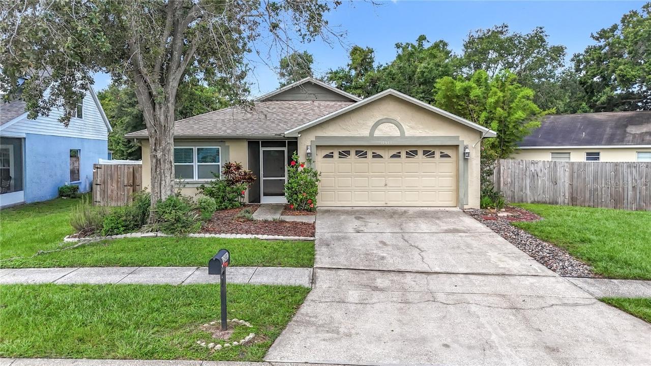 10901 Peppersong Dr., Riverview, FL 33578