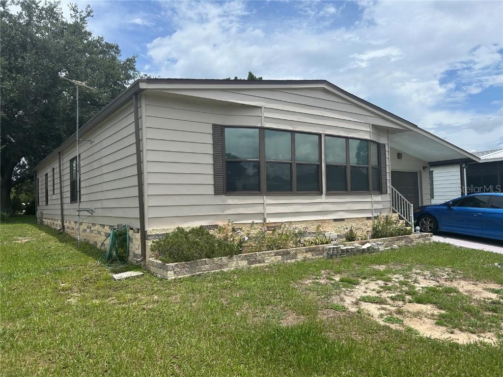 244 Menlo Park Ave., Davenport, FL 33897