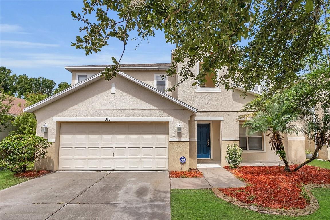 316 Crichton St., Ruskin, FL 33570