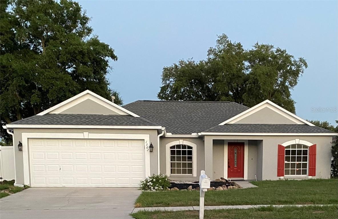 1302 Avonwood Ct., Lutz, FL 33559