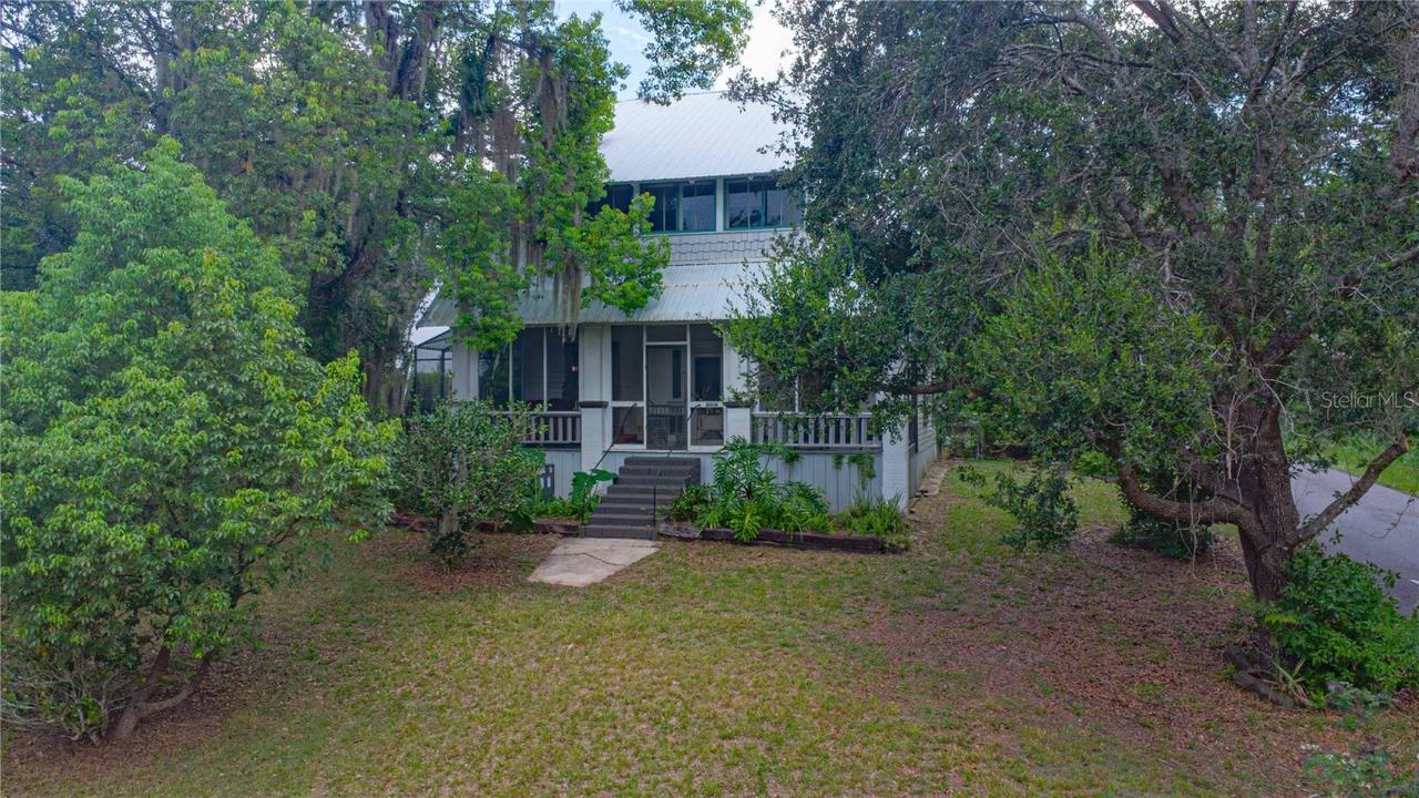 960 Marion St., Lake Helen, FL 32744