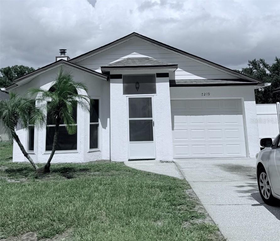 7219 Edgewater Shores Ct., Orlando, FL 32810
