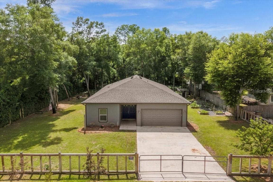 36029 Michigan Dr., Eustis, FL 32736