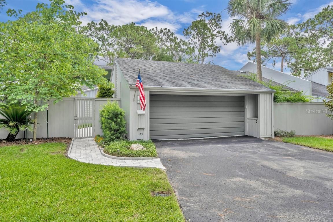 125 Primrose Dr., Longwood, FL 32779