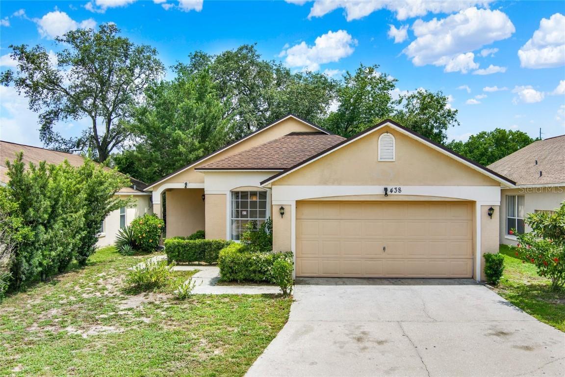 438 Canary Island Cir., Davenport, FL 33837