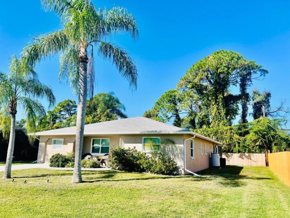 874 Acadia Rd., Venice, FL 34293