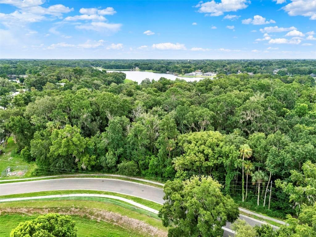 390 Lake Mccoy Dr., Apopka, FL 32712