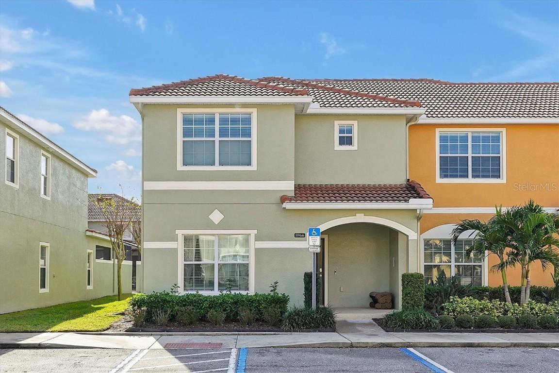 8966 California Palm Rd., Kissimmee, FL 34747