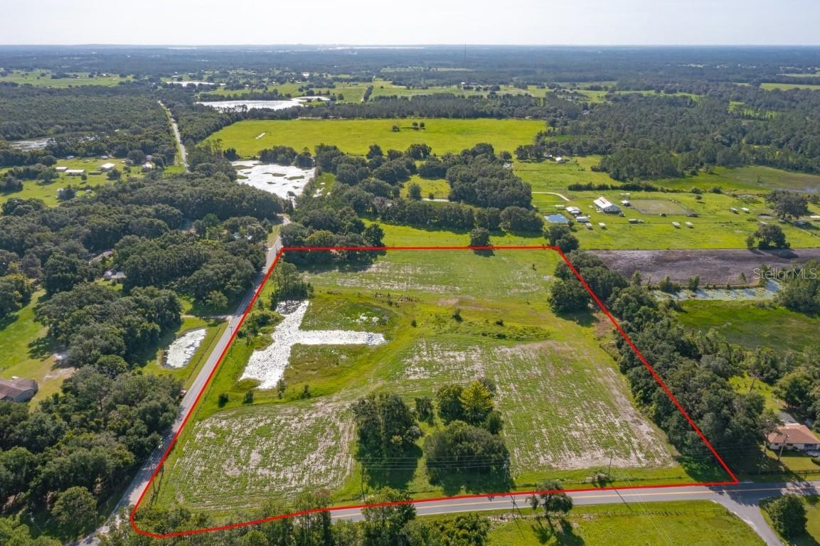 12426 Bay Lake Rd., Groveland, FL 34736