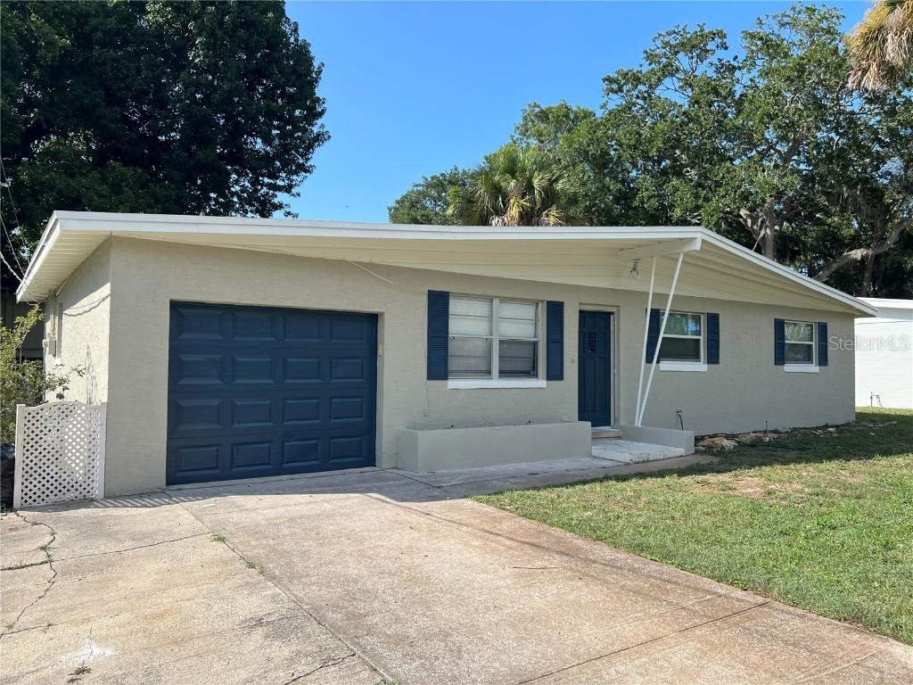 328 Slayton Ave., South Daytona, FL 32119