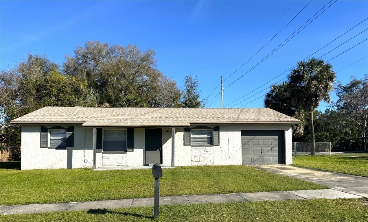 401 Longwood Cir., Longwood, FL 32750