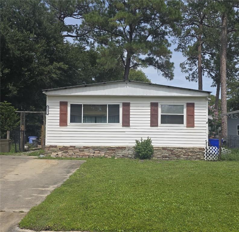 105 Cypress Dr., Debary, FL 32713