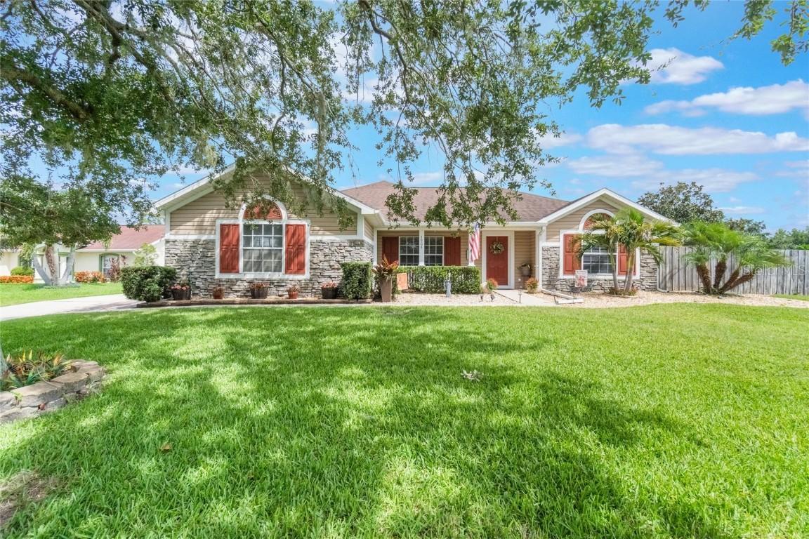 1904 Nicholas Pl., St Cloud, FL 34771