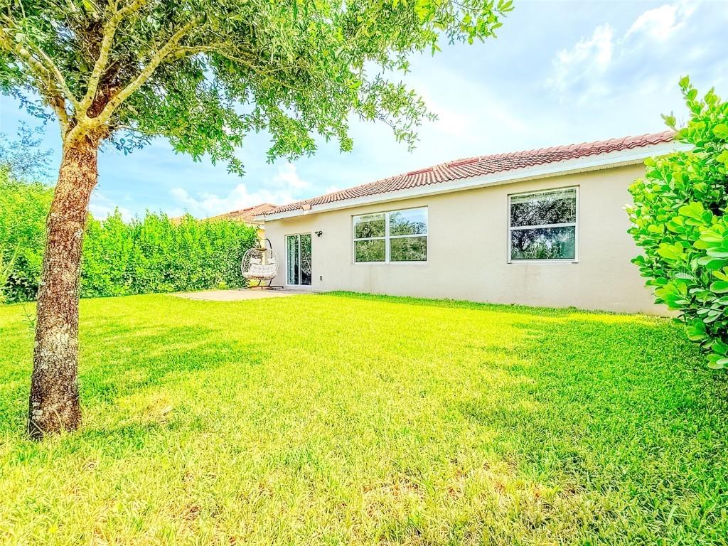 1047 Oak Bluff Dr., Davenport, FL 33837