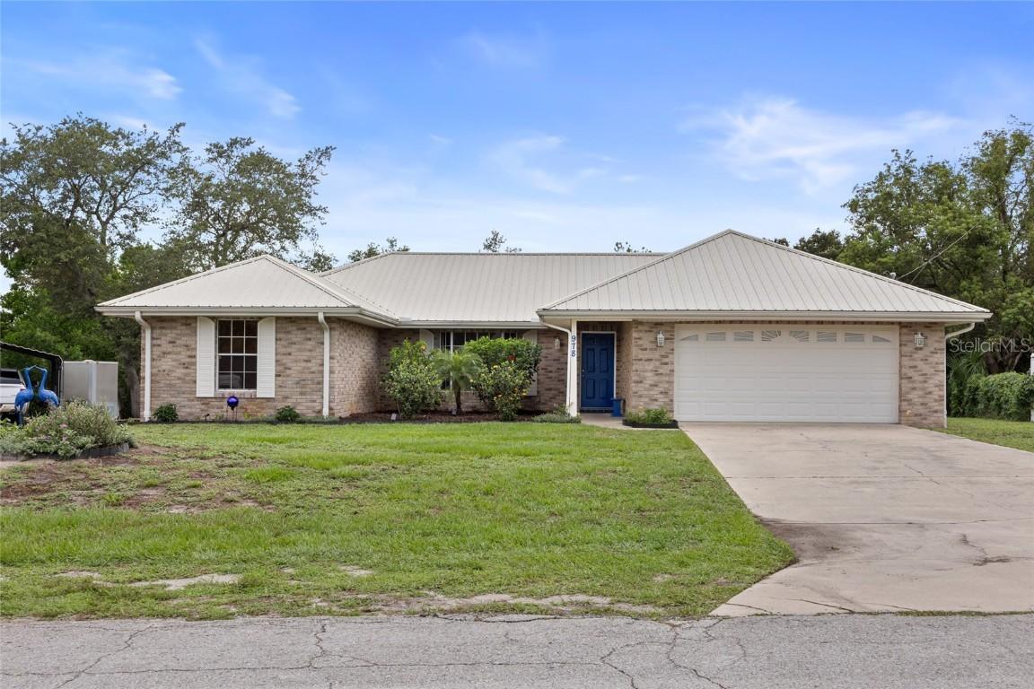 978 Sweetbrier Dr., Deltona, FL 32725