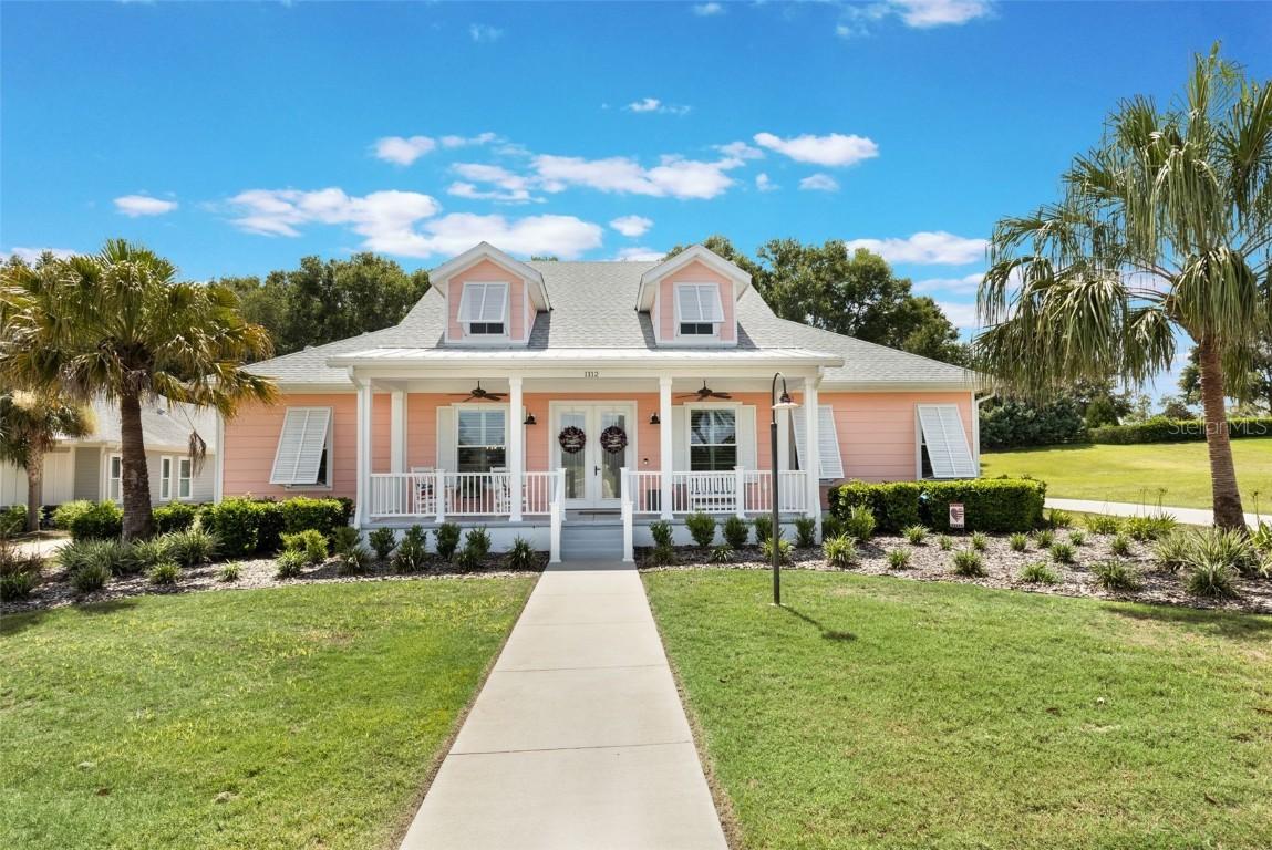 1112 Sugar Loaf Key Loop, Lady Lake, FL 32159