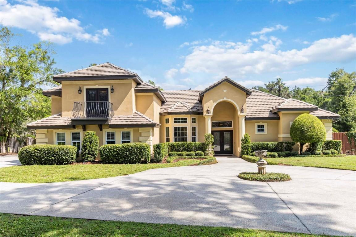 1734 Majestic Oak Dr., Apopka, FL 32712