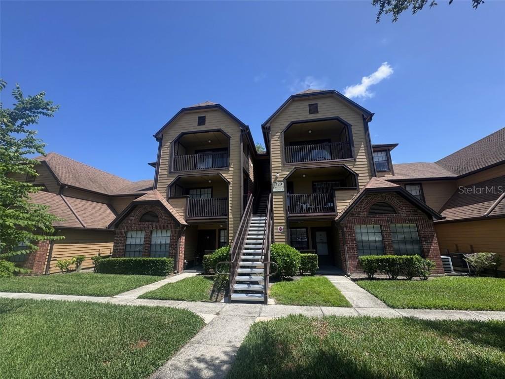 320 Forestway Cir. #203, Altamonte Springs, FL 32701