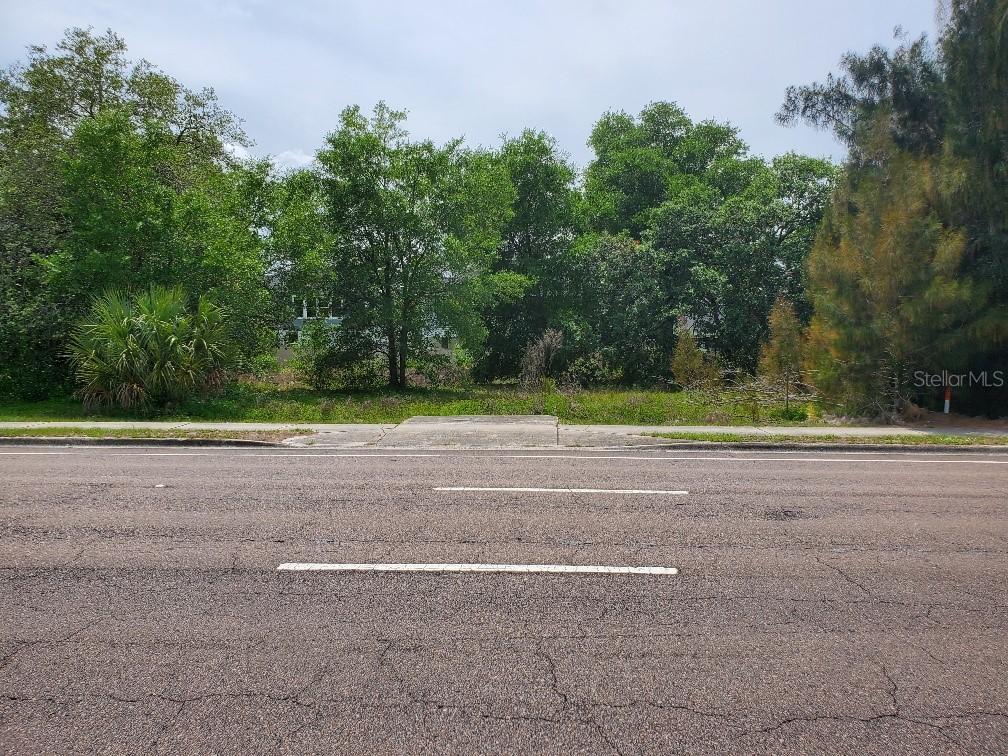 Alafaya Tr., Oviedo, FL 32765