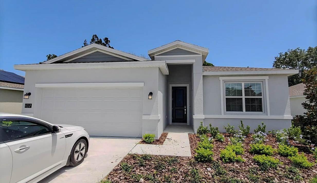 407 Three Oaks Dr., Edgewater, FL 32141