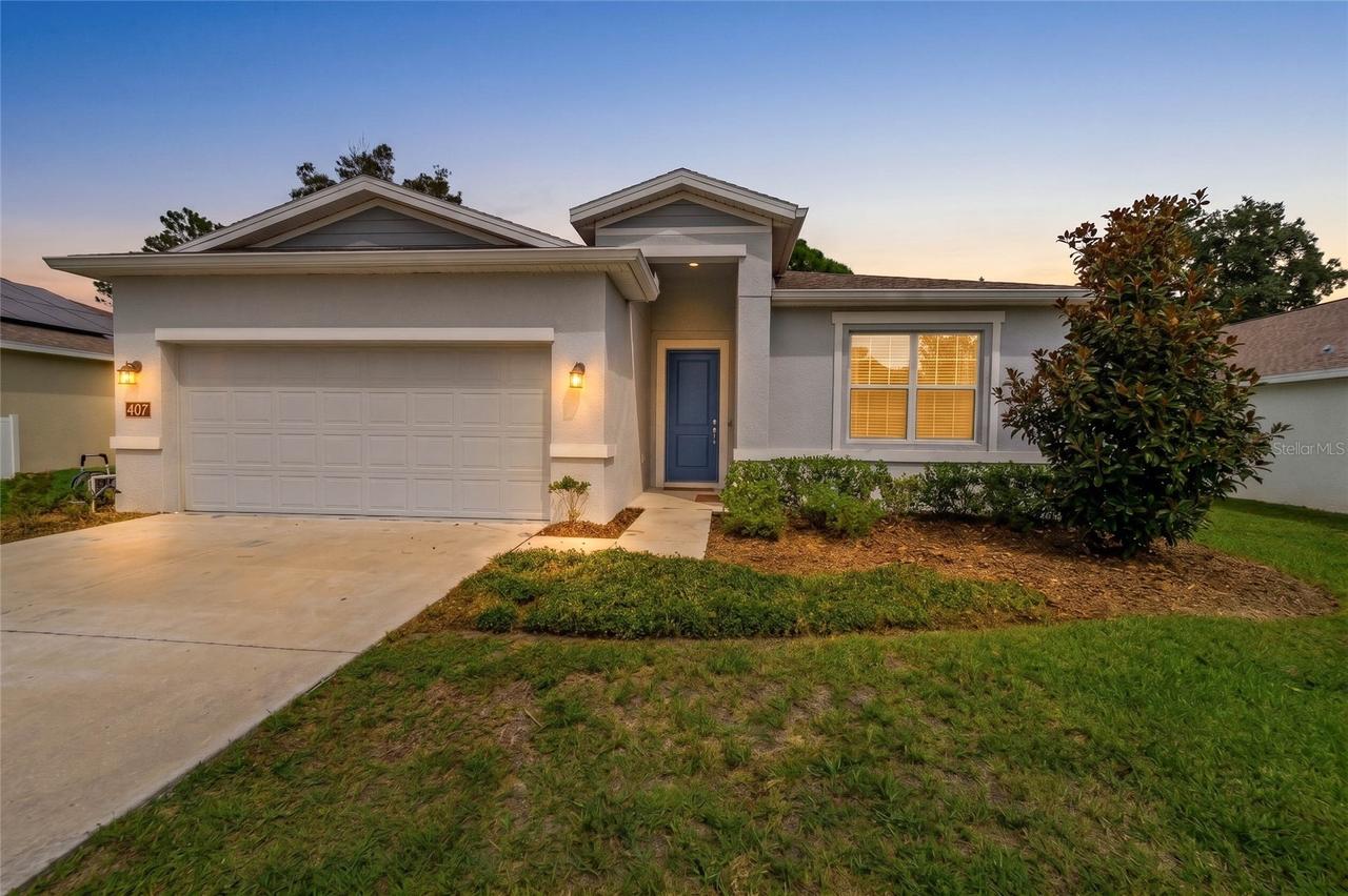 407 Three Oaks Dr., Edgewater, FL 32141