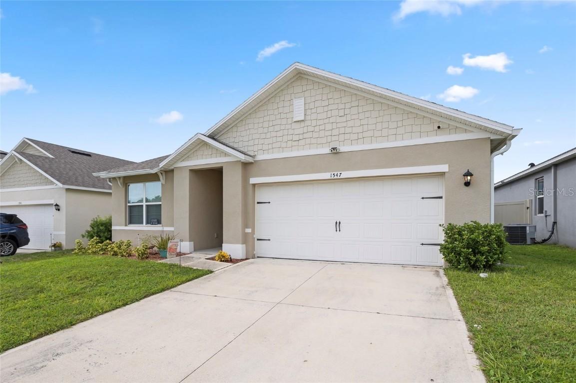 [Address Hidden by Seller], Zellwood, FL 32798