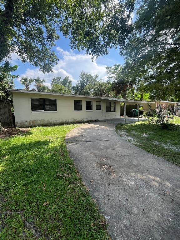 211 Woodmere Blvd., Sanford, FL 32773