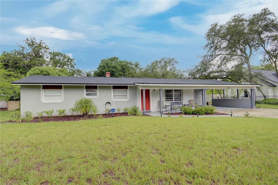220 Homewood Dr., Sanford, FL 32773