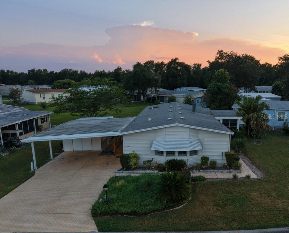 2703 Lake Grassmere Cir. #905, Zellwood, FL 32798