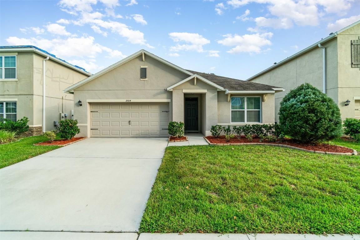1884 Hickory Bluff Rd., Kissimmee, FL 34744