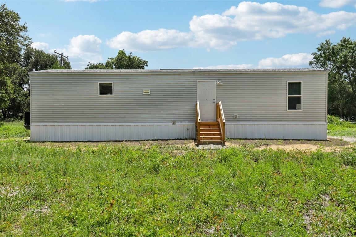 808 SE 124th Ave., Webster, FL 33597