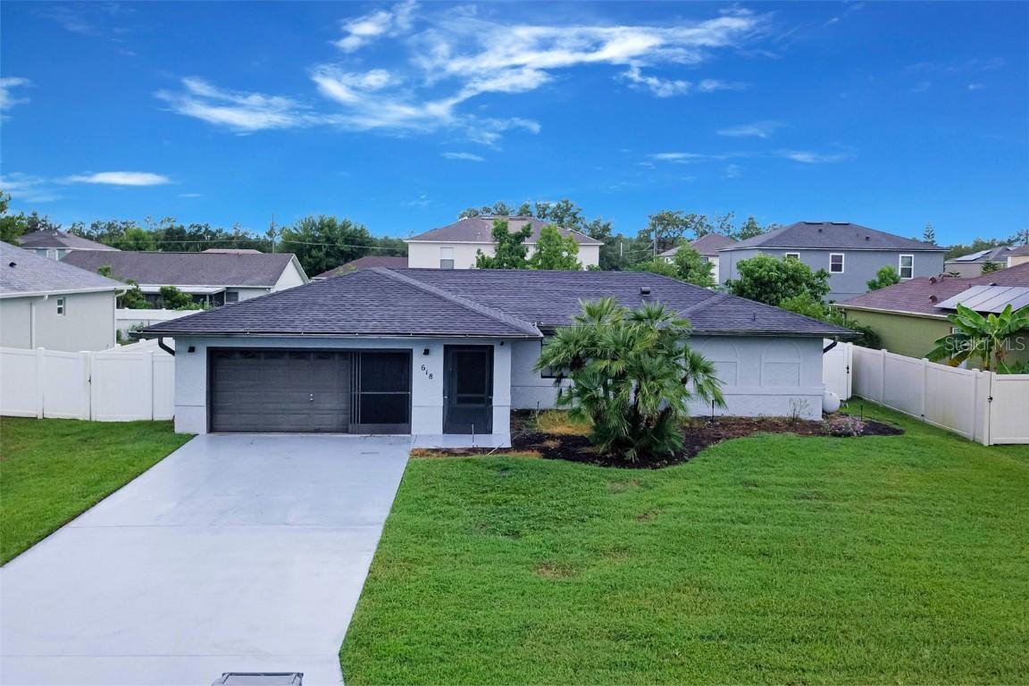 618 Parakeet Ct., Kissimmee, FL 34759